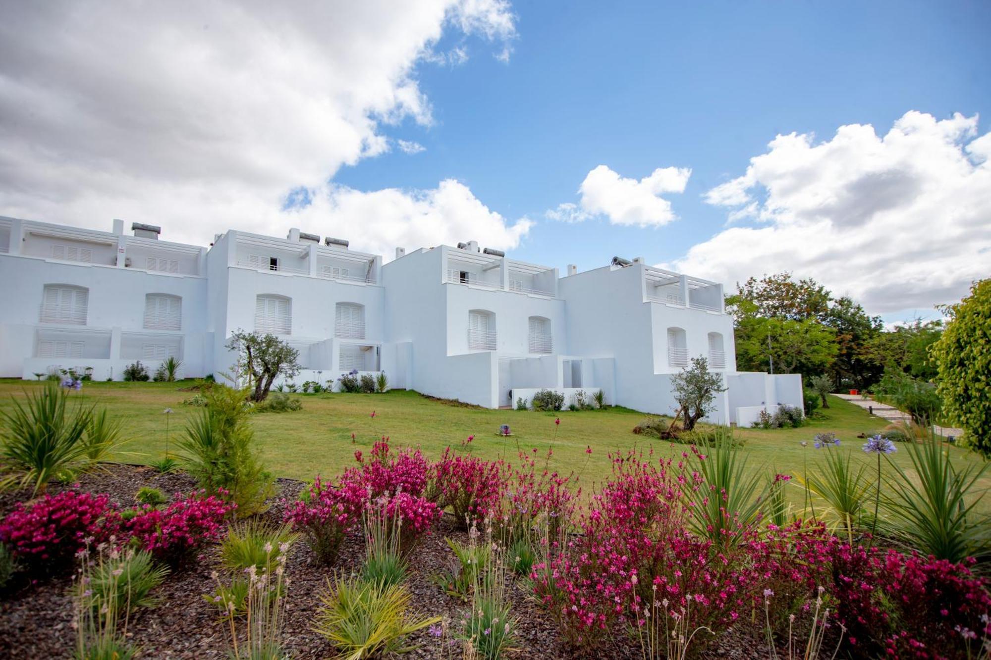 Villas D'Agua Beachfront Olhos de Agua  Exterior foto